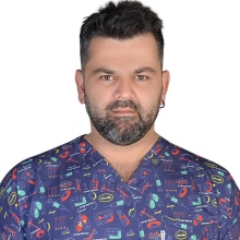 ქირურგი Osman Çelik