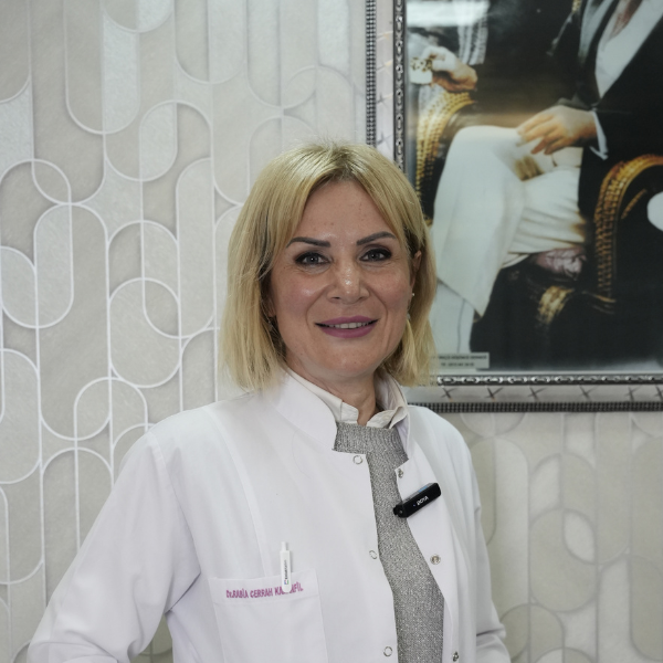 სპეციალისტი ექიმი Rabia Cerrah Karanfil