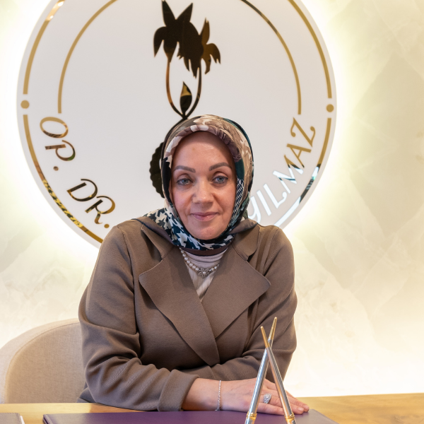 ქირურგი Zehra Yılmaz