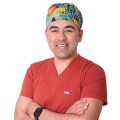 ქირურგი Kadir Şahin
