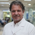 ქირურგი Yunus Öztürk